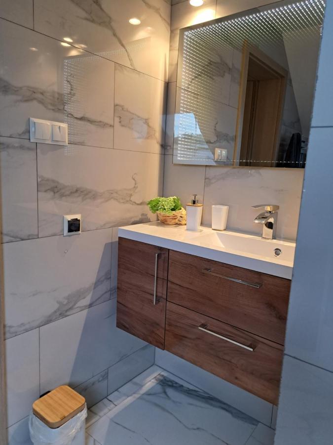 Apartament Szmaragd Zastan ภายนอก รูปภาพ